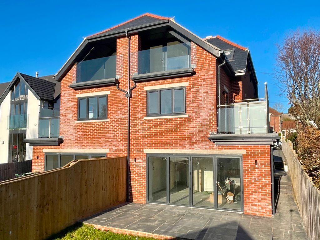 Rabling Road, Swanage BH19  