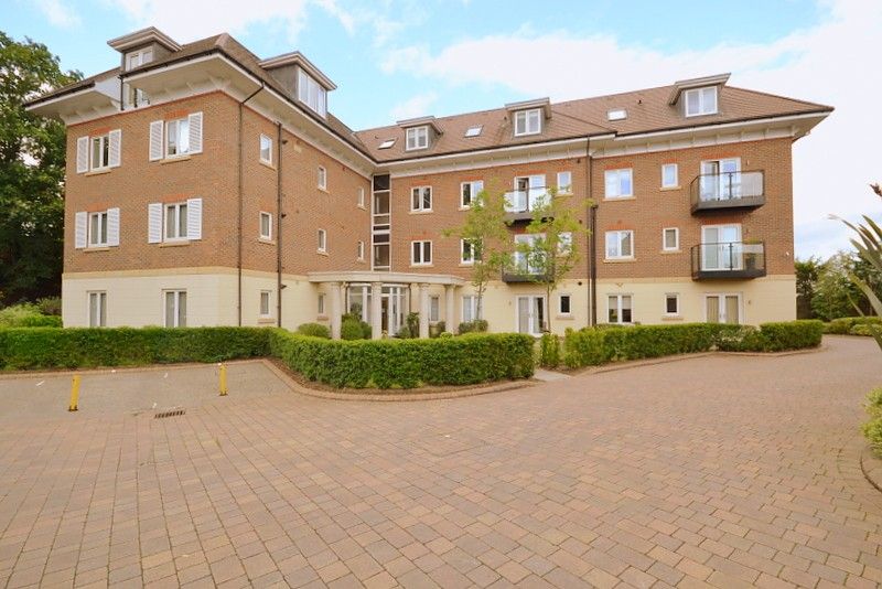 2 bed flat for sale in Maplewood Court, 47 Woodthorpe Road, Ashford TW15 Zoopla