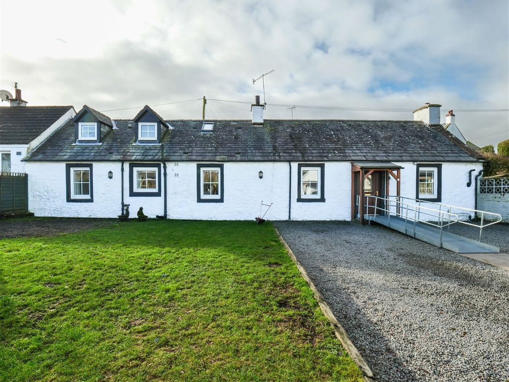 4 bed semidetached house for sale in Dunscore, Dumfries DG2, £235,000