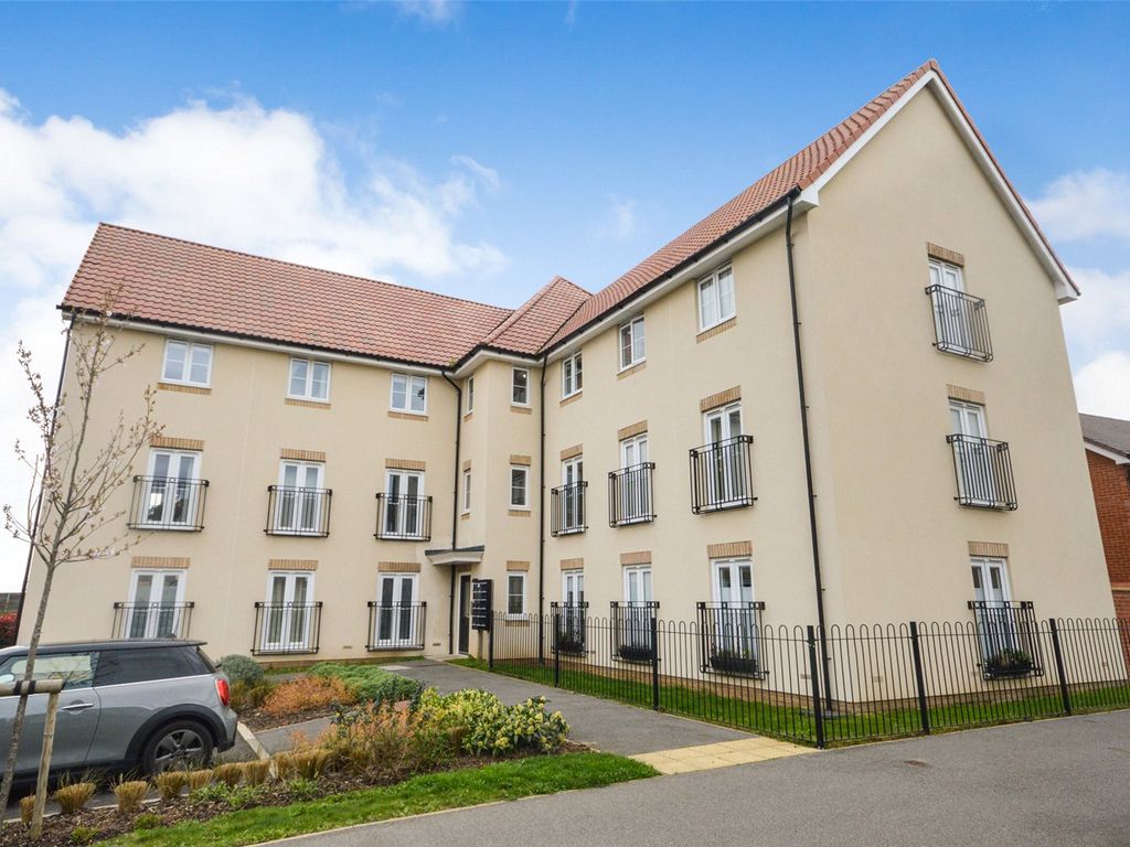 2 bed flat for sale in Newland Avenue, Stortford, Hertfordshire CM23, £135,000 Zoopla