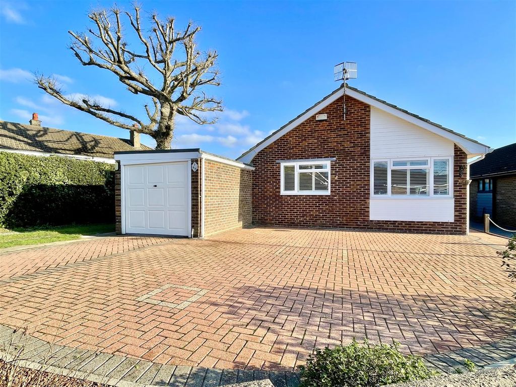 2 bed detached bungalow for sale in Beech Close, BexhillOnSea TN39, £