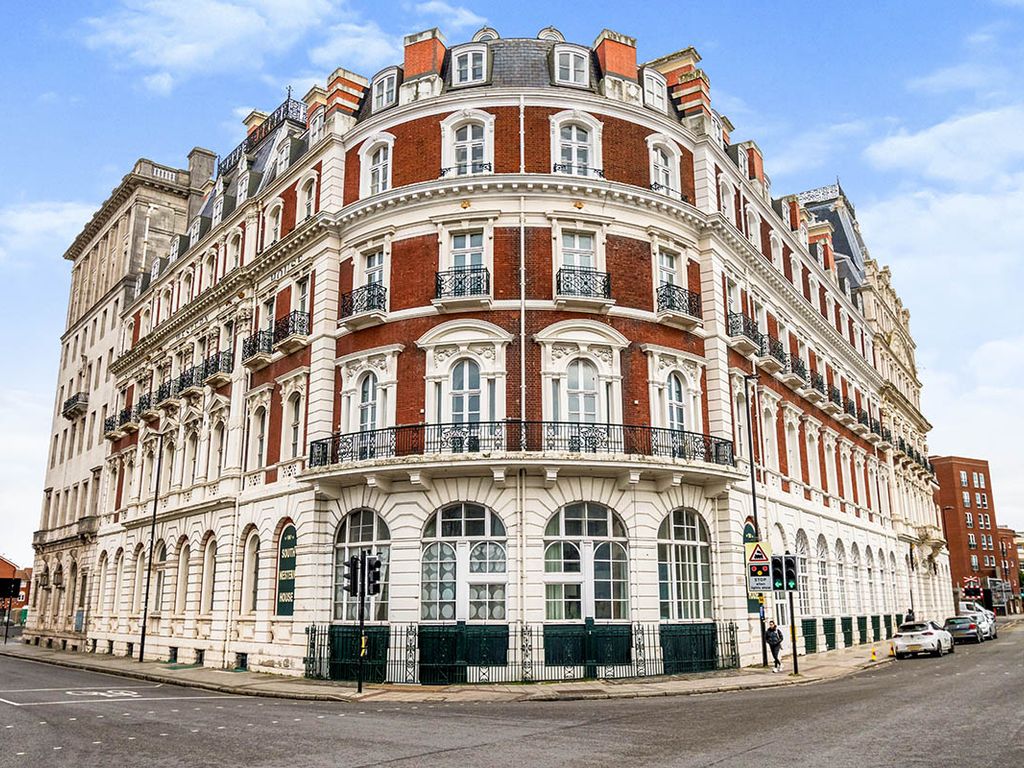 1 bed flat for sale in South Western House, Southampton, Hampshire SO14