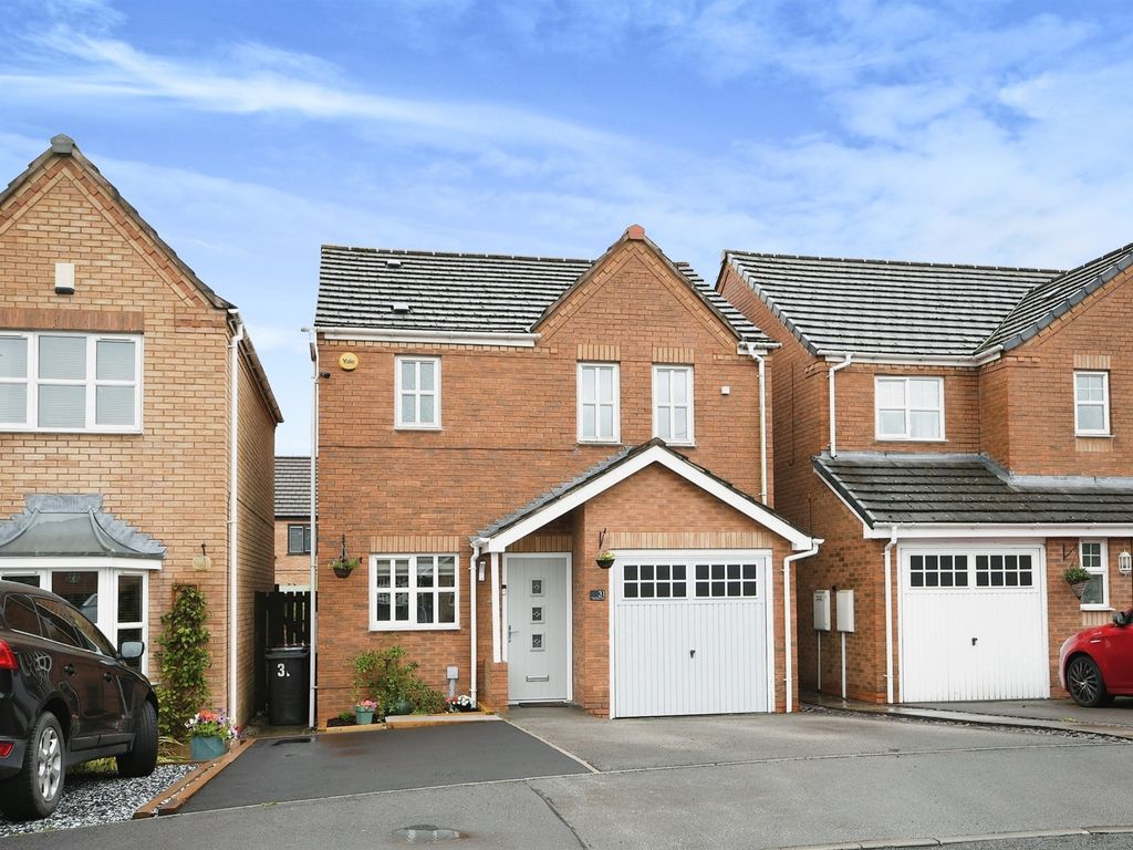 3 bed detached house for sale in Bloomery Way, Clay Cross, Chesterfield
