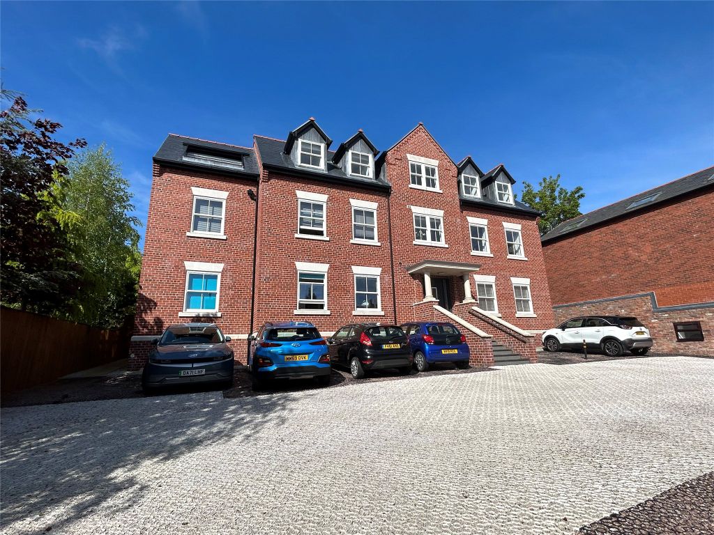 2 bed flat for sale in Parkgate Road, Neston CH64 Zoopla