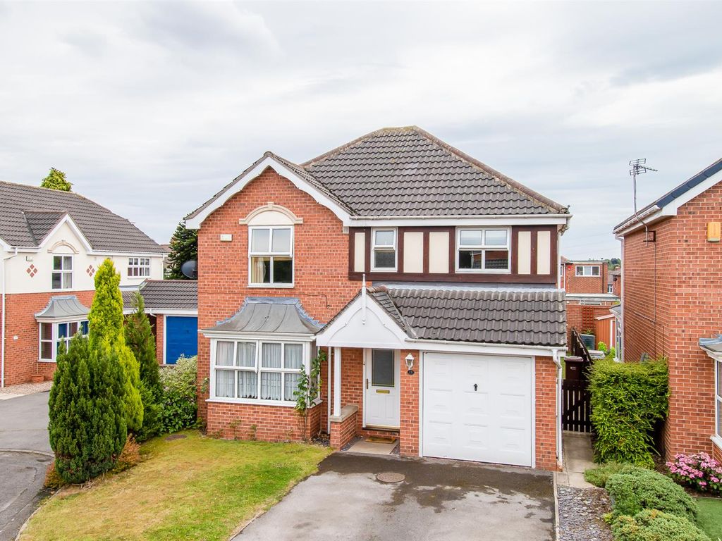 4 bed detached house for sale in High Brook Fall, Lofthouse, Wakefield