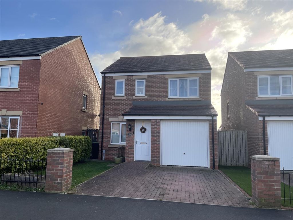 3 bed detached house for sale in Sandringham Way, Newfield, Chester Le