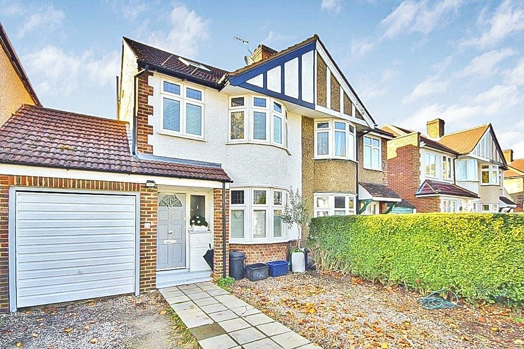 4 bed semidetached house for sale in Waverley Avenue, Twickenham TW2