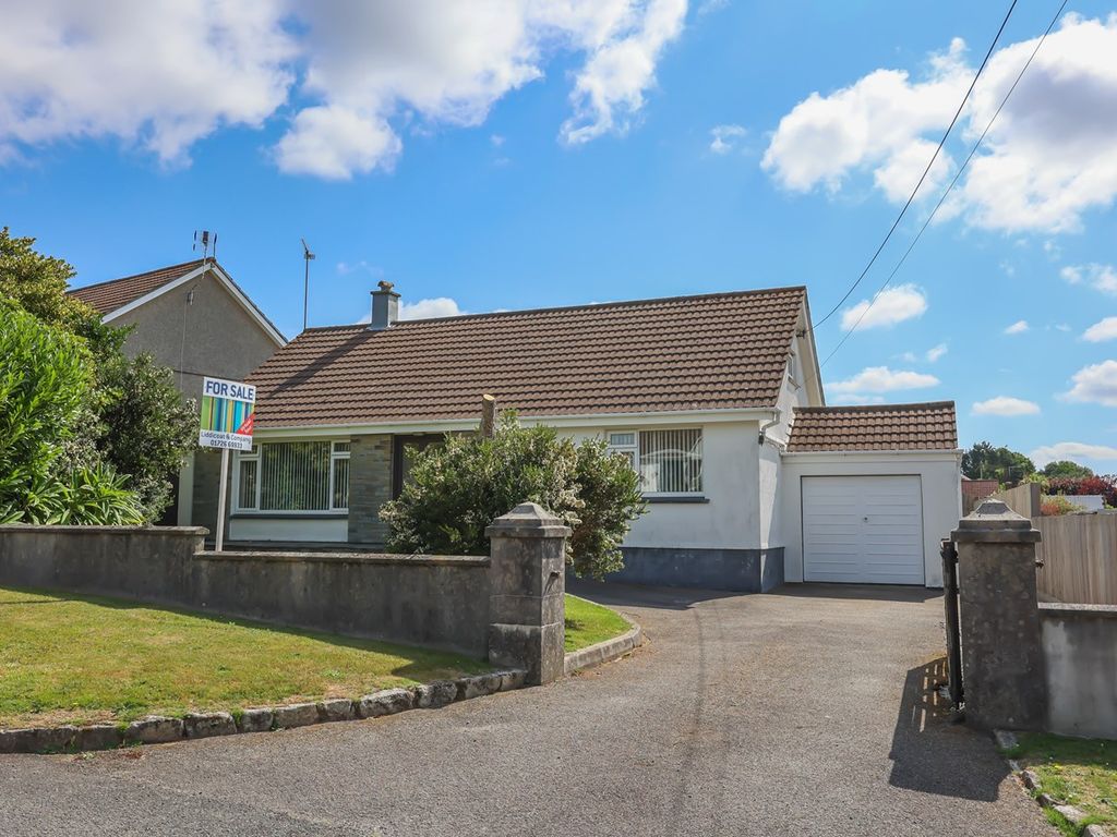 3 bed bungalow for sale in School Hill, High Street, St Austell PL26