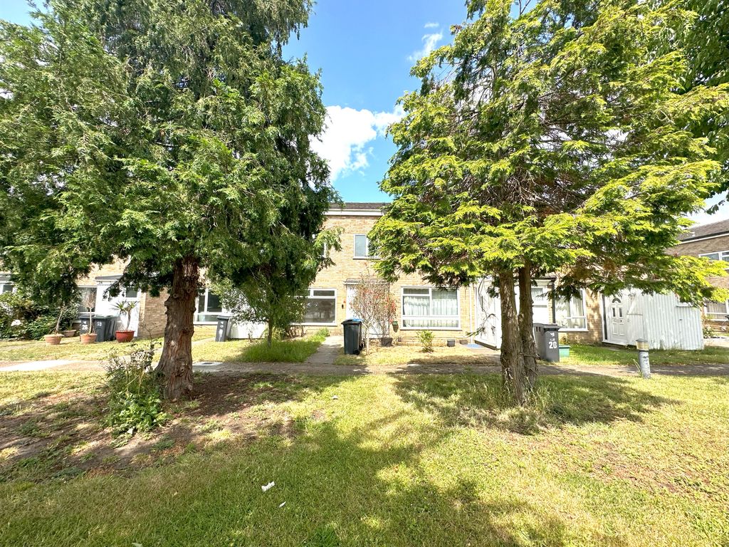 3 bed terraced house to rent in Newborough Green, New Malden KT3, £