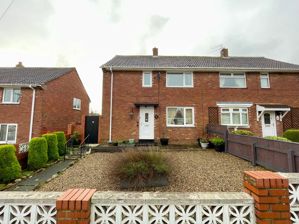 2 bed terraced house for sale in Rookwood Road, Slatyford, Newcastle