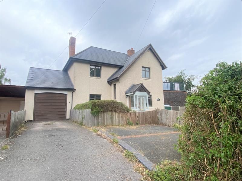 3 bed detached house for sale in 210 Pickersleigh Road, Malvern
