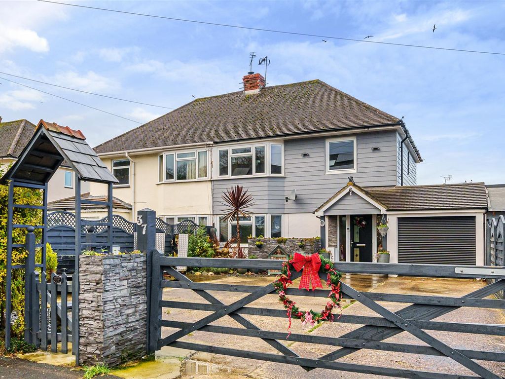 3 bed property for sale in Serpentine Road, Widley, Waterlooville PO7