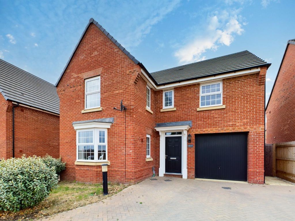 4 bed detached house for sale in St. Nicholas Drive, Moulton