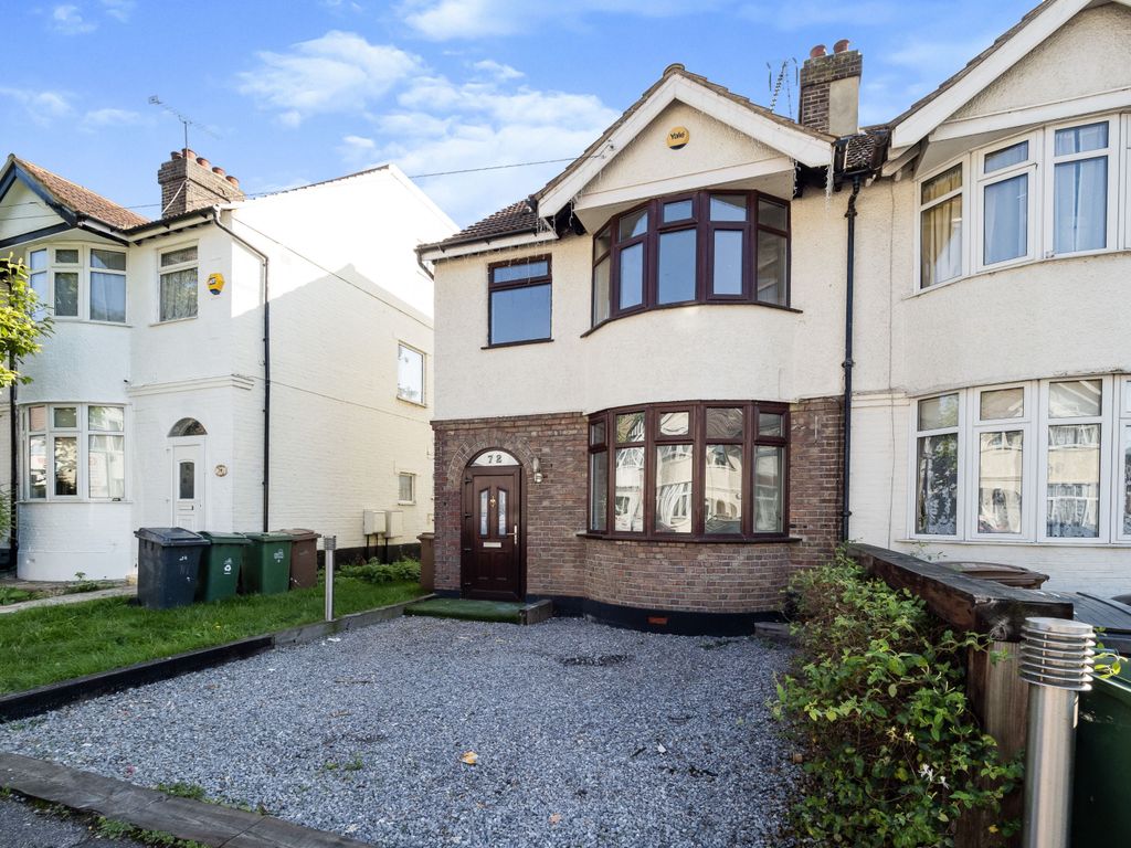 Alpha Road, Chingford E4