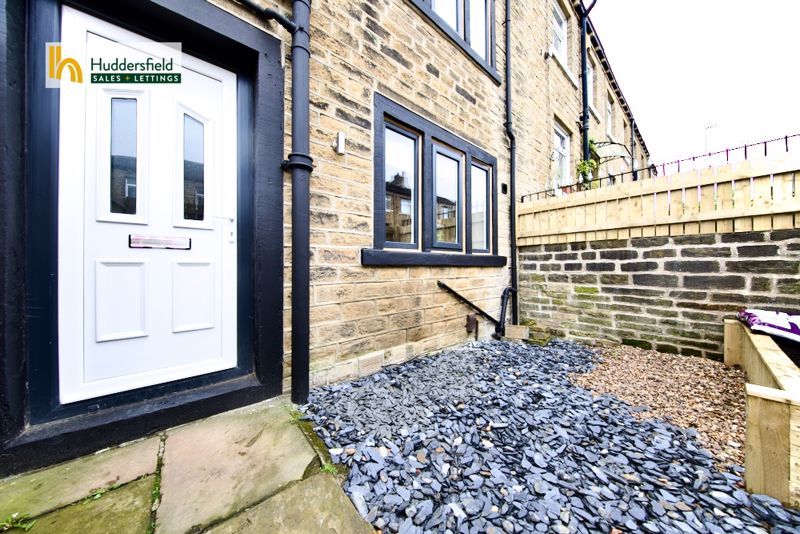 1 bed terraced house for sale in Blackmoorfoot Road, Crosland Moor