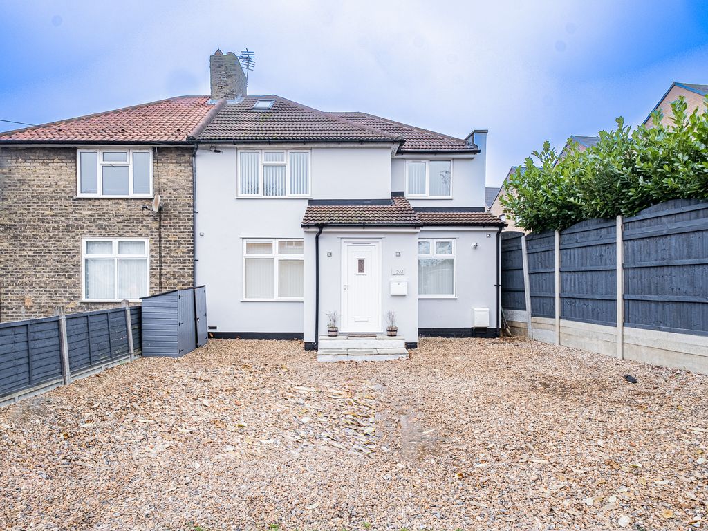 4 bed end terrace house to rent in Grafton Road, Dagenham RM8 Zoopla