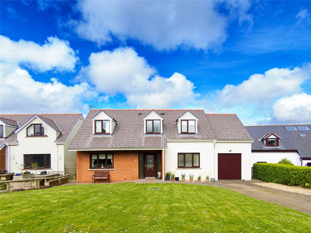 5 bed detached house for sale in Connacht Way, Pembroke Dock, Sir