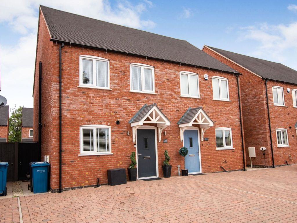 2 bed semidetached house for sale in Ragley Close, Tamworth B79 Zoopla