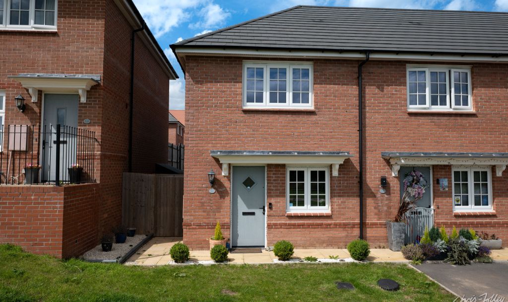 2 bed end terrace house for sale in Tarragon Close, Mickleover, Derby