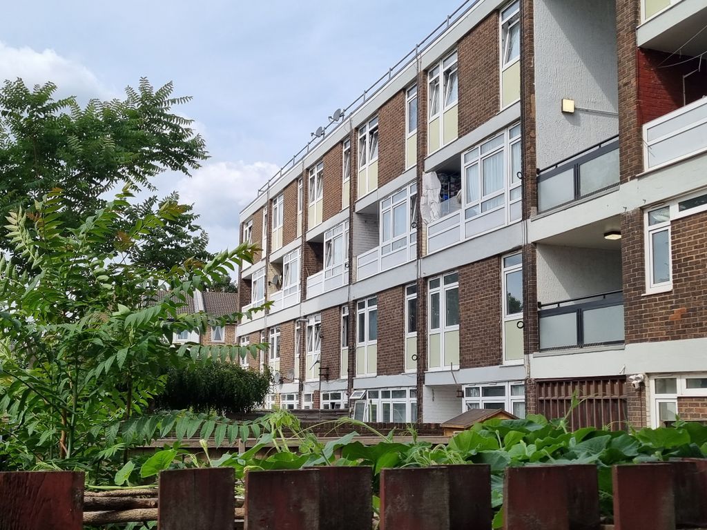 Buxton Street, London E1