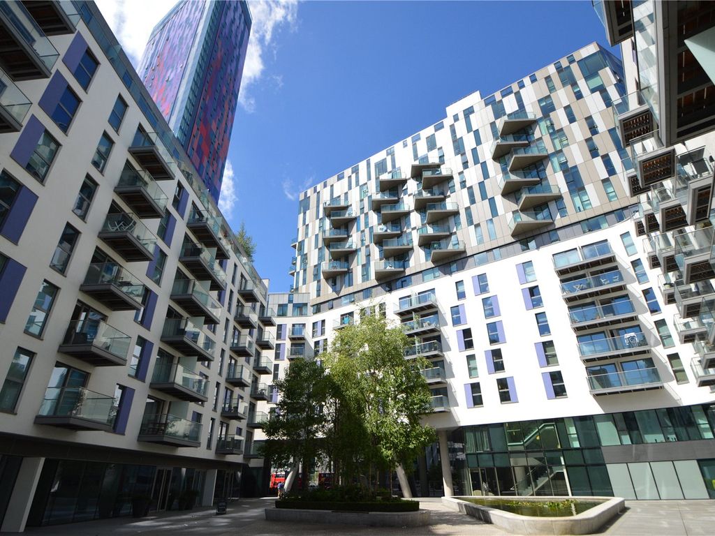 2 bed flat to rent in Waterhouse Apartments, 3 Saffron Central Square, Croydon CR0 Zoopla