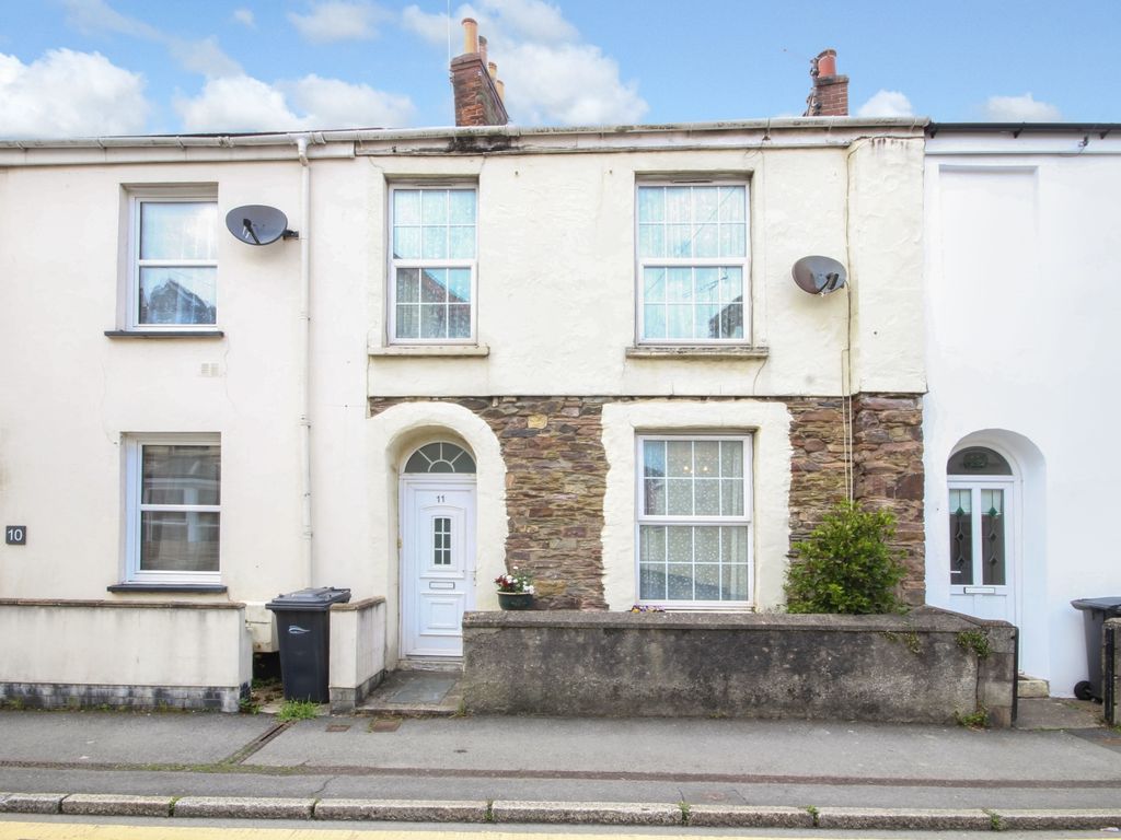 4 bed terraced house for sale in Vicarage Street, Barnstaple, Devon