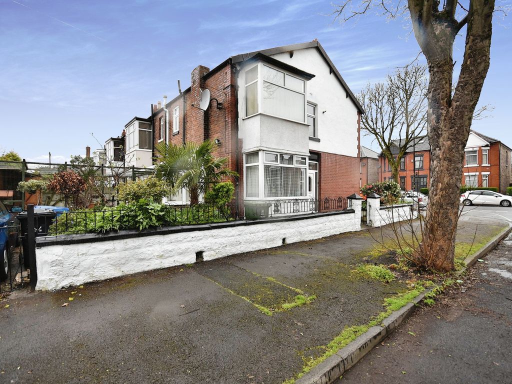 3 bed semidetached house for sale in Ollerton Avenue, Old Trafford