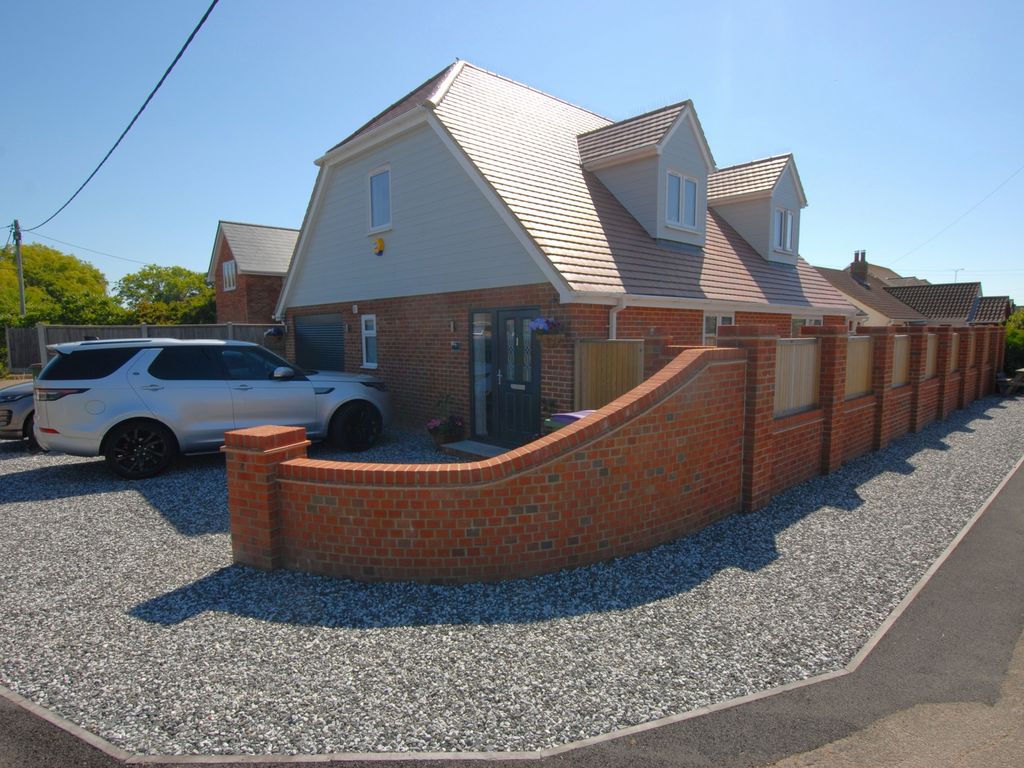 3 bed detached house for sale in Dunstall Close, St Marys Bay TN29 Zoopla