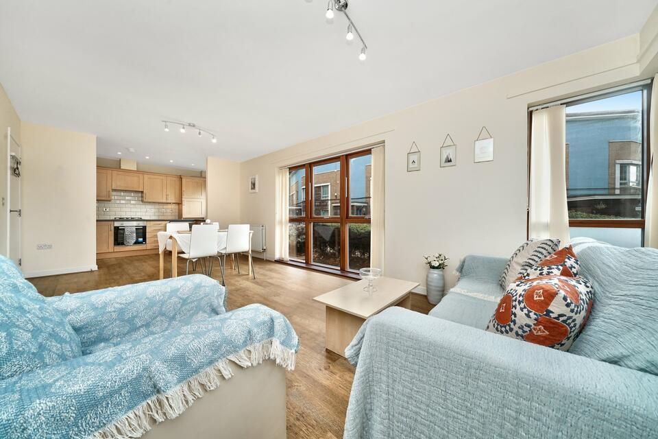 Brabazon Street, London E14