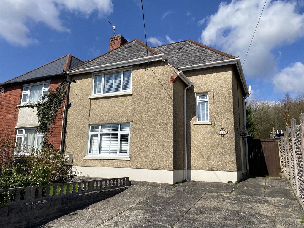 3 bed semidetached house for sale in Tan Yr Allt Road, Clydach