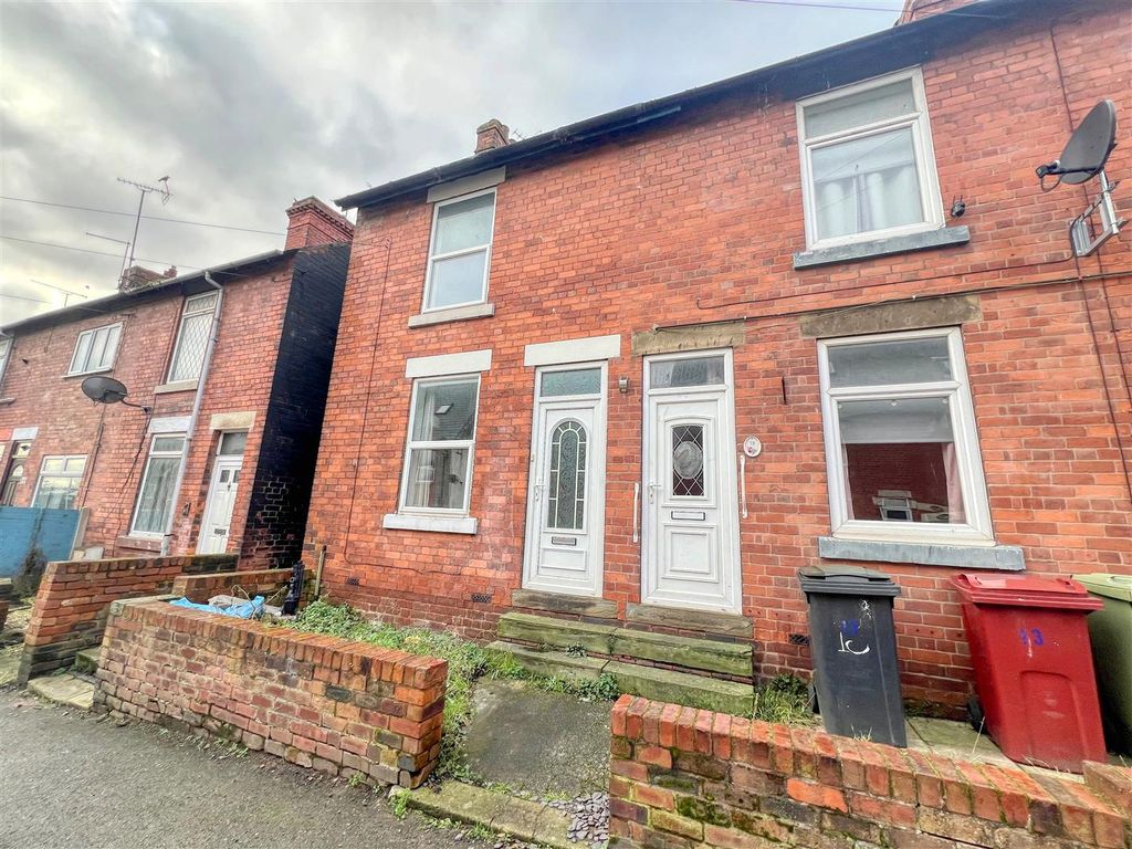 2 bed end terrace house to rent in John Street, Creswell, Worksop S80