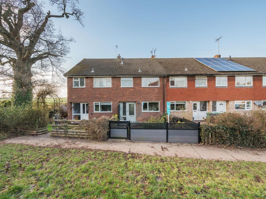 3 bed terraced house for sale in Carroll Avenue, Hereford HR4 Zoopla