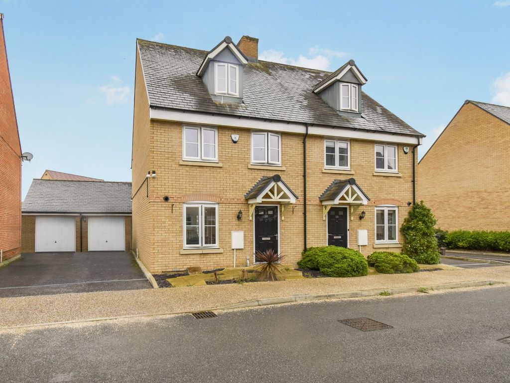4 bed semidetached house for sale in Hawking Drive, Biggleswade SG18