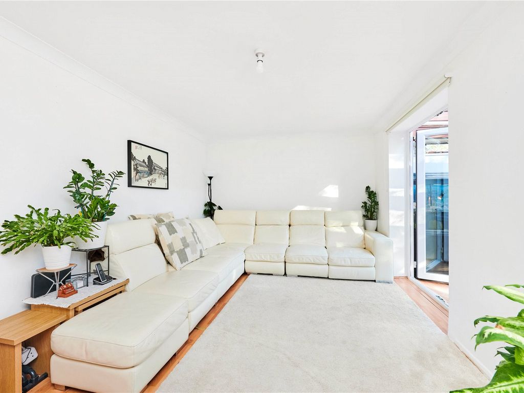 Defoe Place, London SW17  