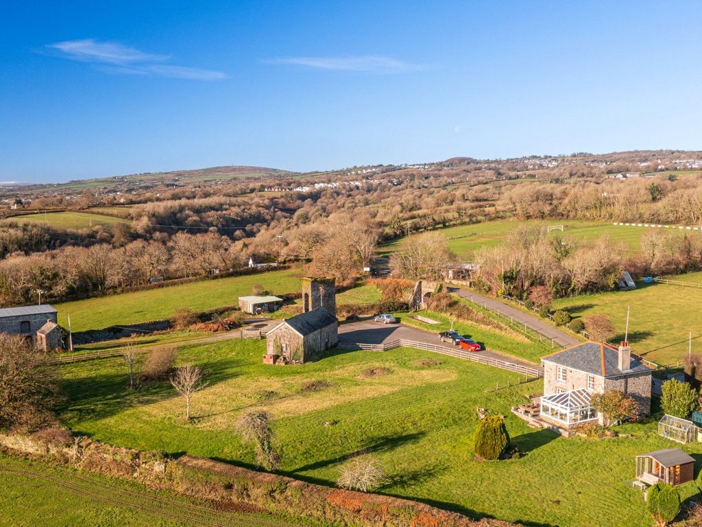 3 bed detached house for sale in The Butts, Calstock, Cornwall PL18, £
