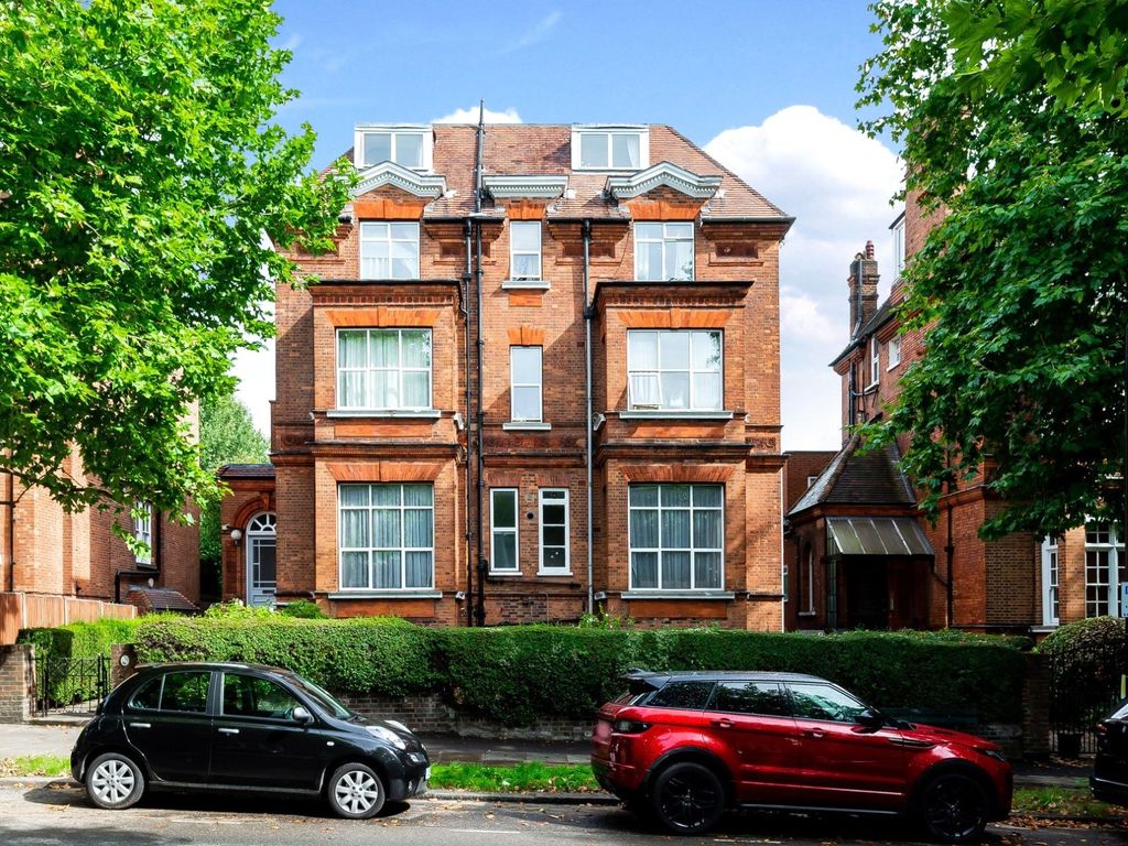 3 bed flat for sale in Fitzjohns Avenue, London NW3 Zoopla