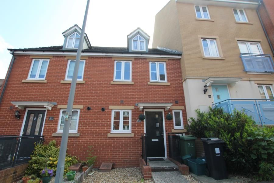 3 bed property to rent in Stanier Road, Mangotsfield, Bristol BS16 Zoopla