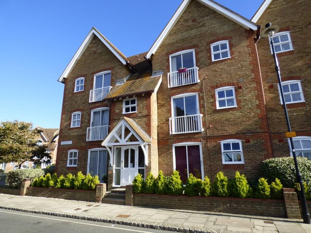 1 bed flat to rent in River Road, Littlehampton BN17 Zoopla