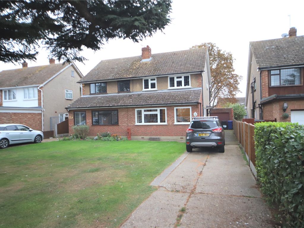 4 bed semidetached house for sale in Second Avenue, StanfordLeHope