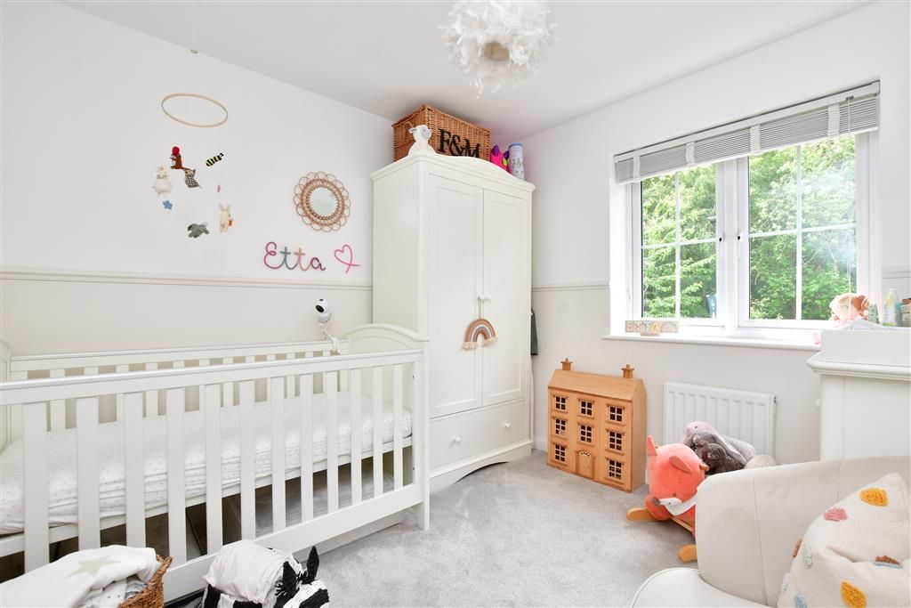3 bed detached house for sale in Chestnut Road, Allington, Maidstone