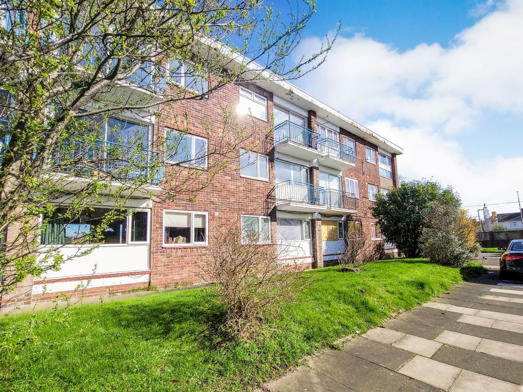 1 bed flat for sale in 16 Riversdale House, Stakeford, Choppington