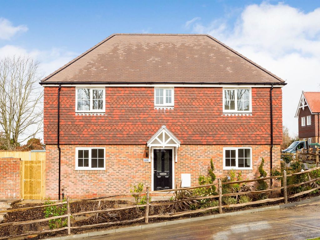 New home, 3 bed detached house for sale in Old Station Road, Wadhurst