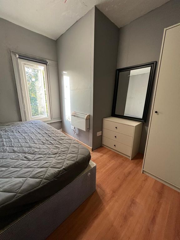 1 bed flat to rent in Melton Road, Leicester LE4, £650 pcm Zoopla