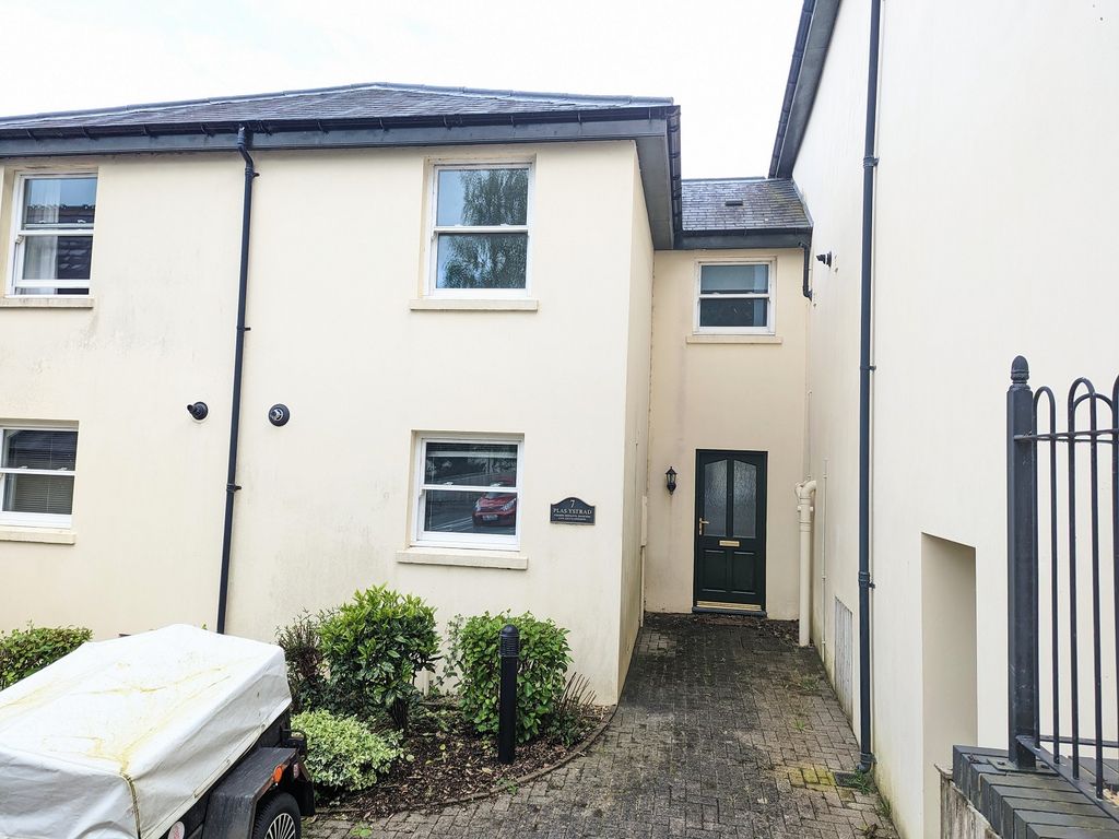 2 bed terraced house for sale in Plas Ystrad, Johnstown, Carmarthen