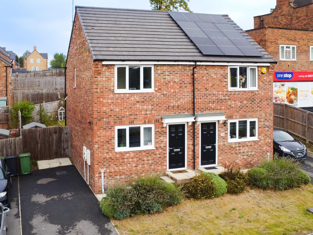 2 bed semidetached house for sale in South Parkway, Leeds LS14 Zoopla