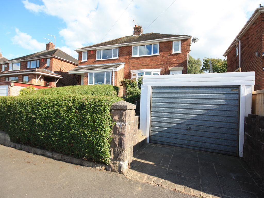 3 bed semidetached house for sale in Ian Road, Newchapel, StokeOn