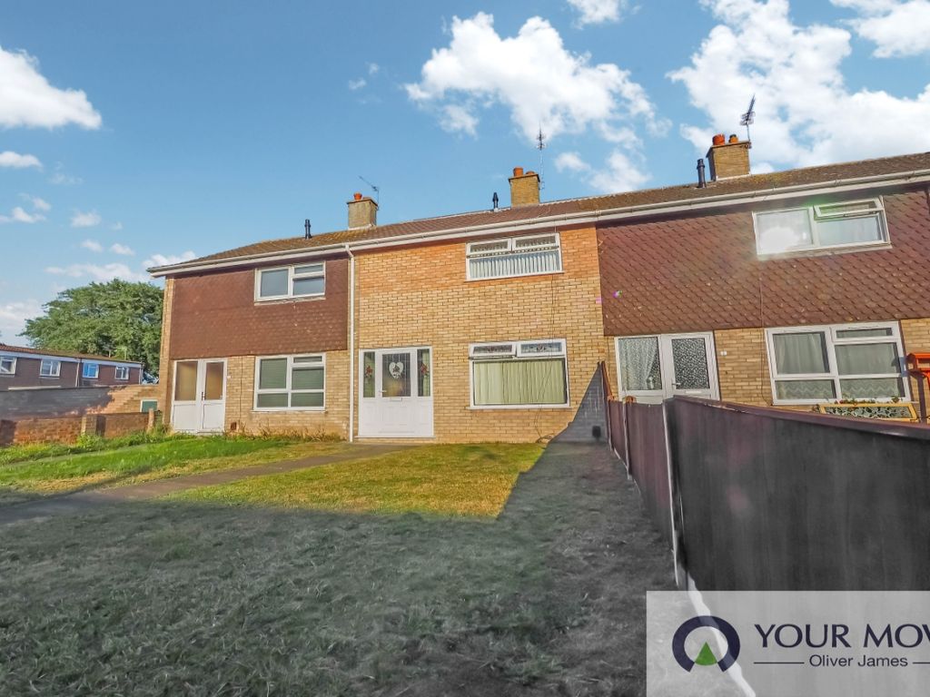 2 bed terraced house for sale in Rowan Way, Gorleston, Great Yarmouth
