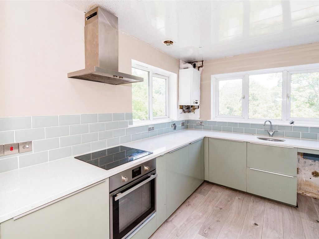 3 bed semidetached house for sale in Copperfield Road, Southampton