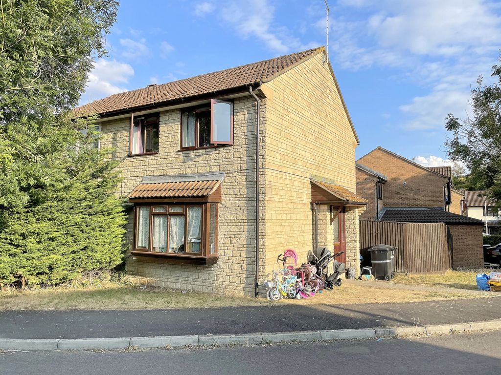 3 bed semidetached house for sale in Wincanton, Somerset BA9 Zoopla