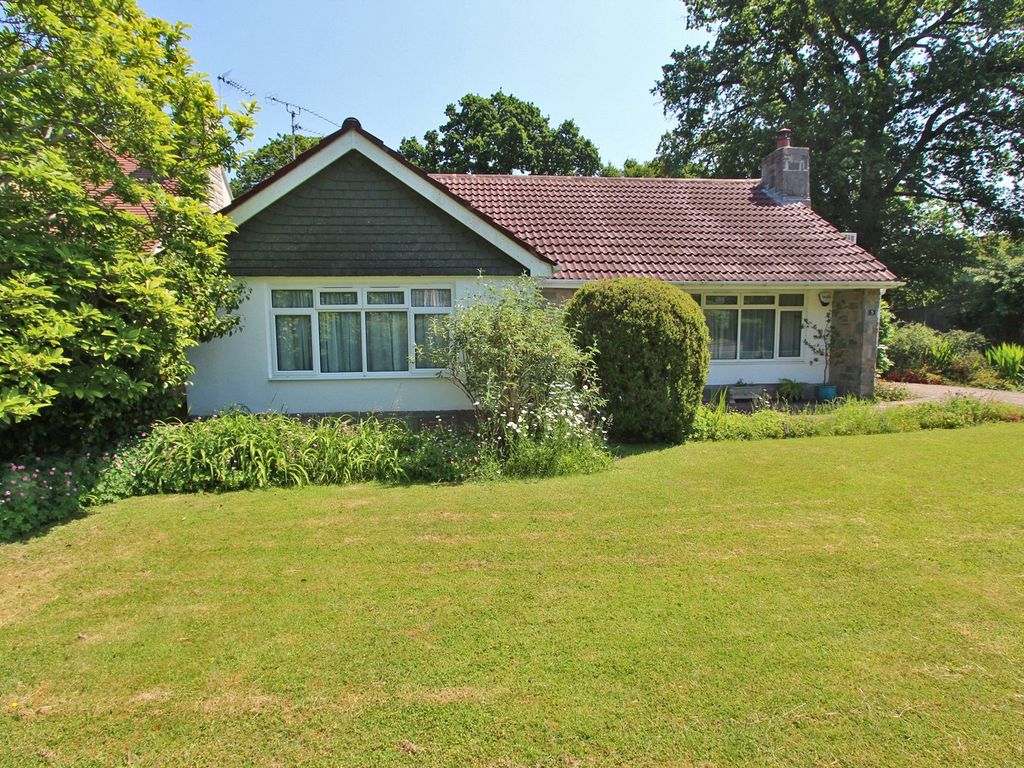 2 bed bungalow for sale in Rhinefield Close, Brockenhurst, Hampshire